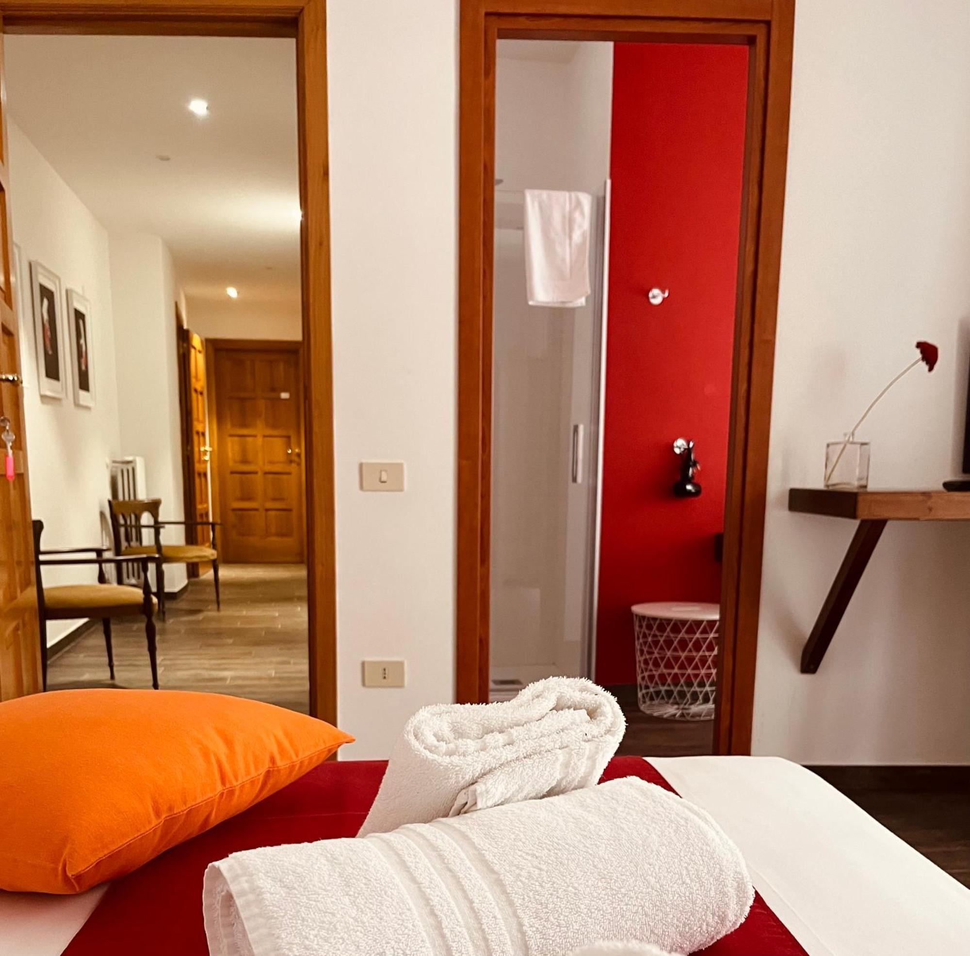 Carrales Guest House 努奥罗 外观 照片
