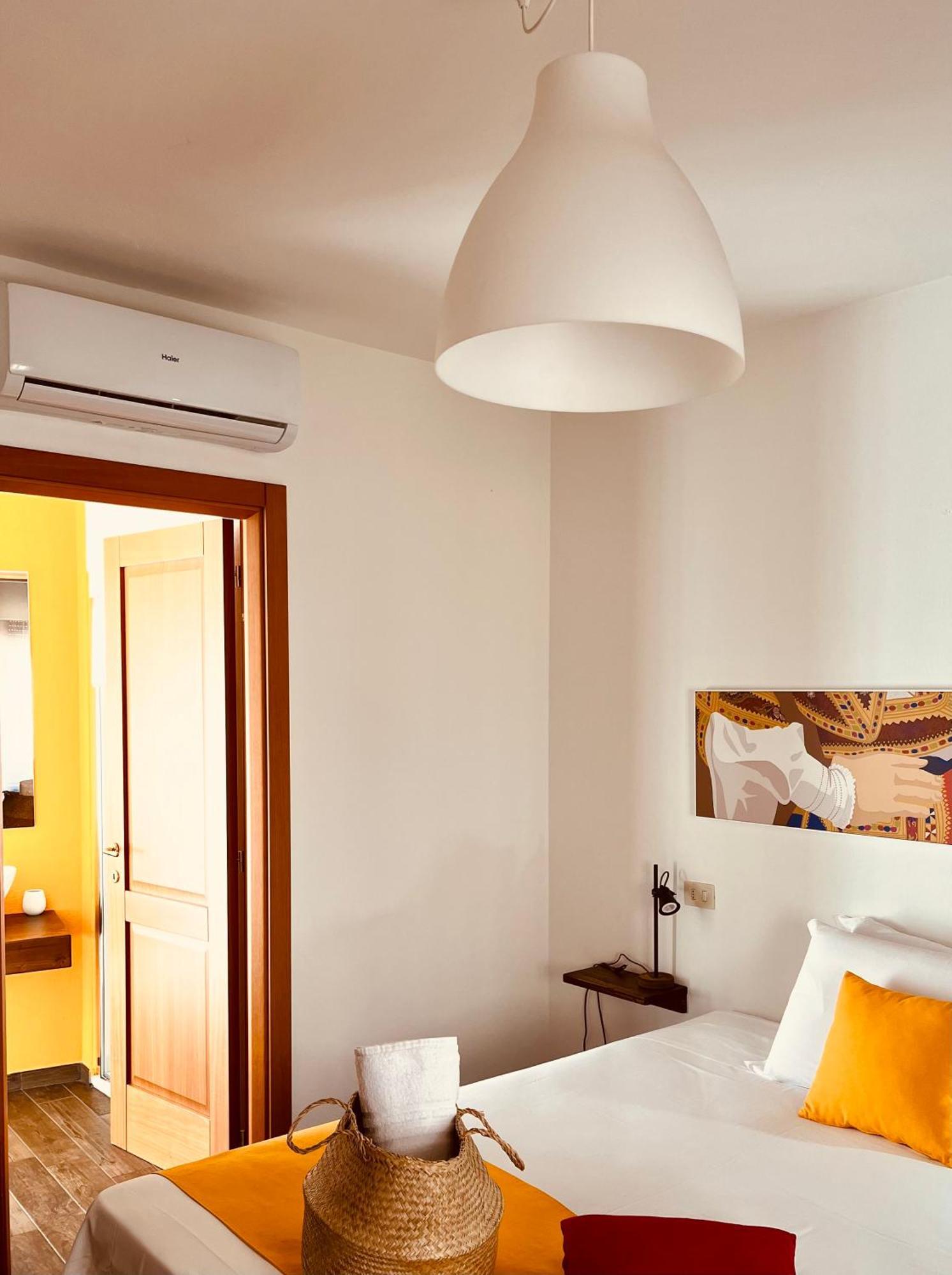Carrales Guest House 努奥罗 外观 照片