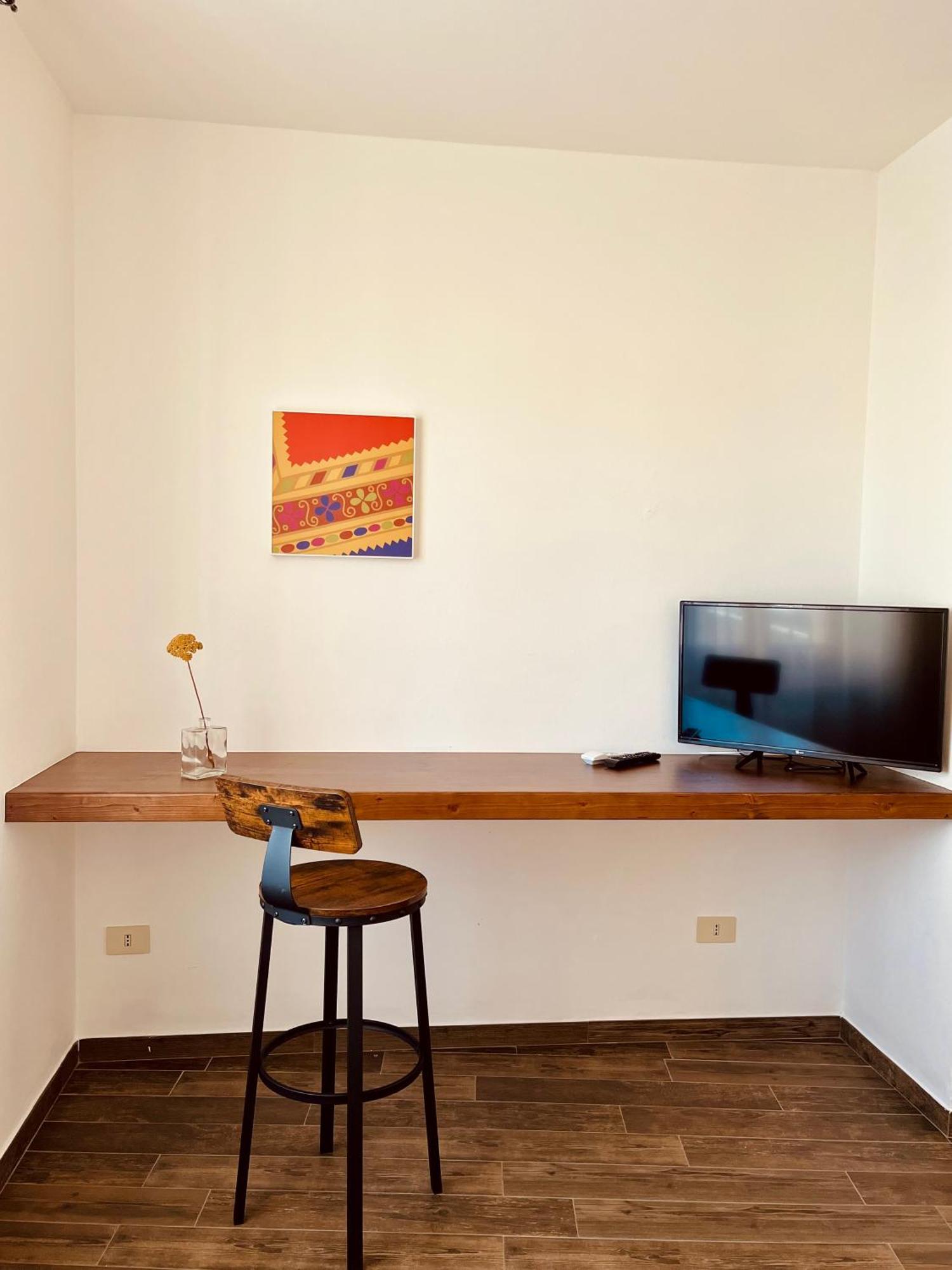 Carrales Guest House 努奥罗 外观 照片