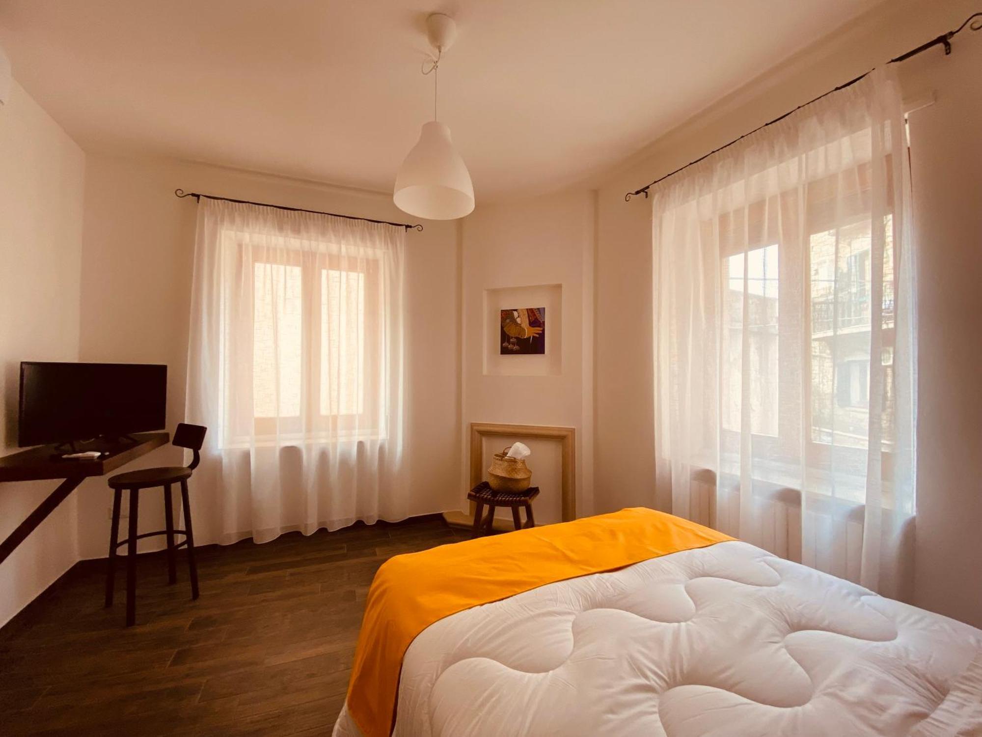Carrales Guest House 努奥罗 外观 照片
