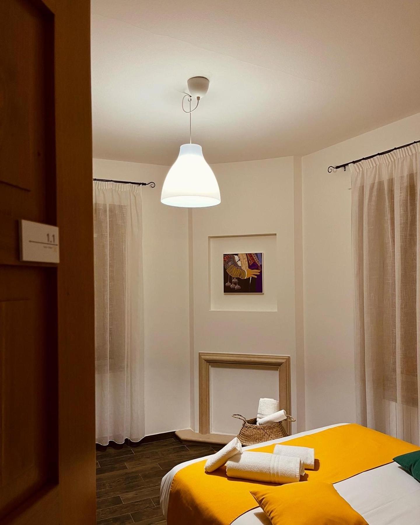 Carrales Guest House 努奥罗 外观 照片