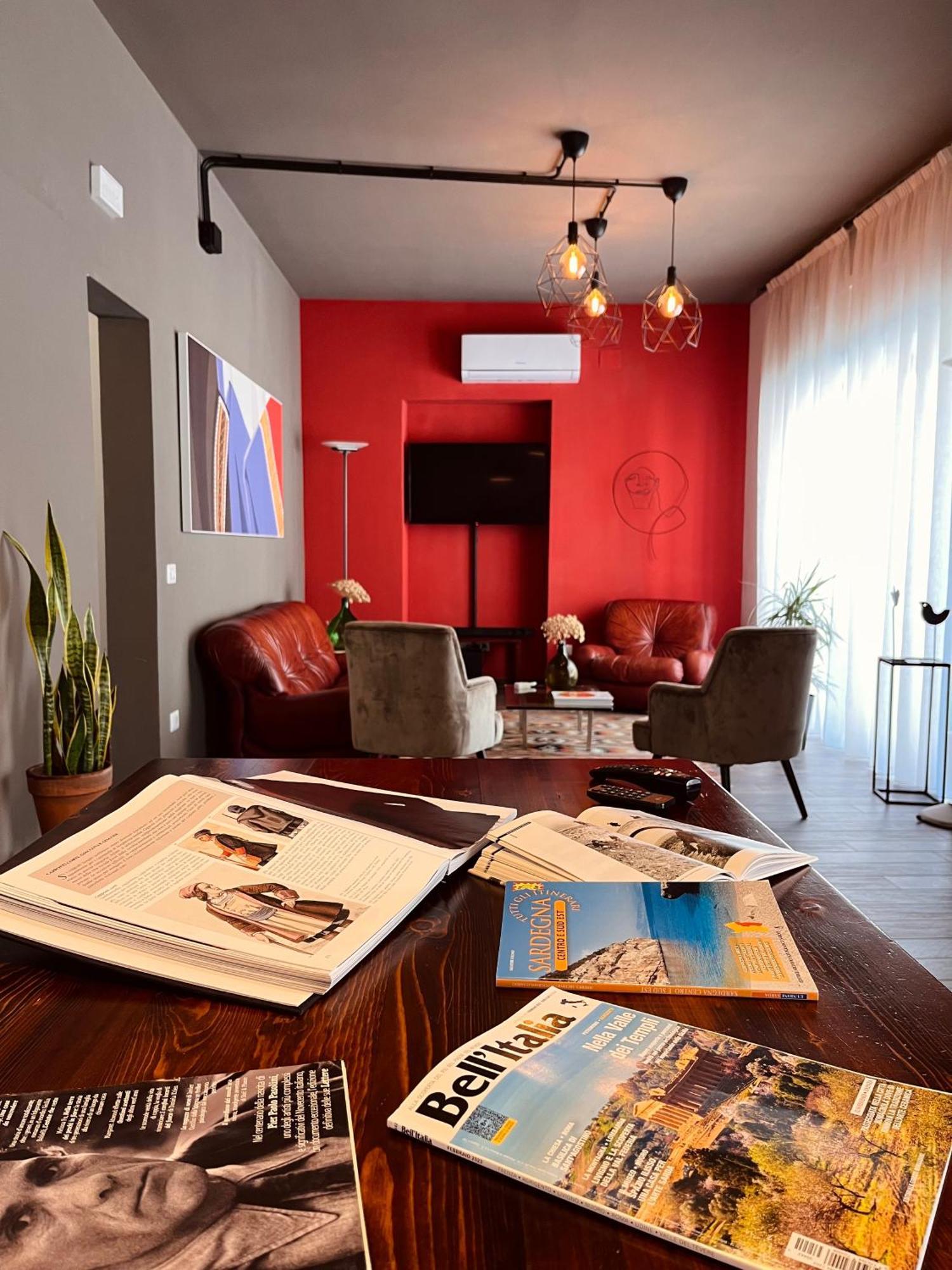 Carrales Guest House 努奥罗 外观 照片