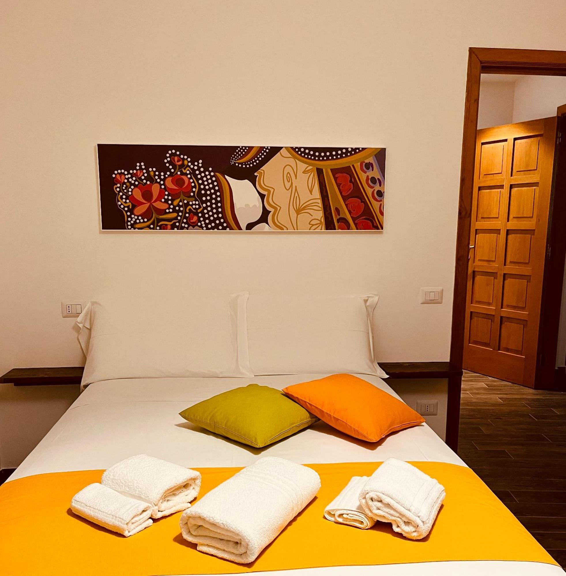 Carrales Guest House 努奥罗 外观 照片